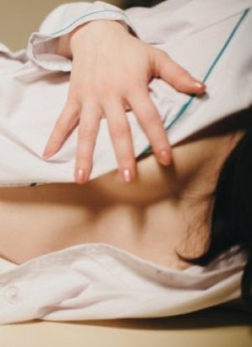 Массажистка