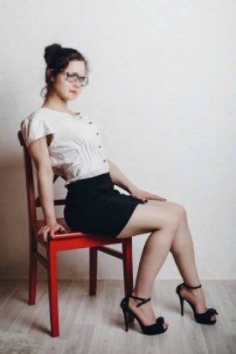 Индивидуалка Училка