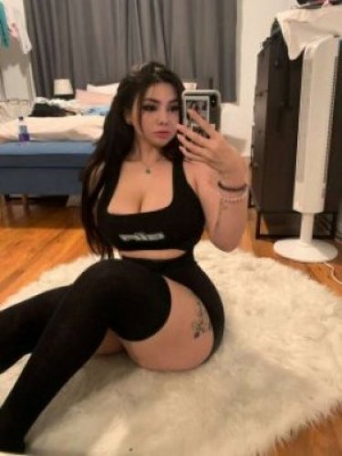 Индивидуалка Юля подружки